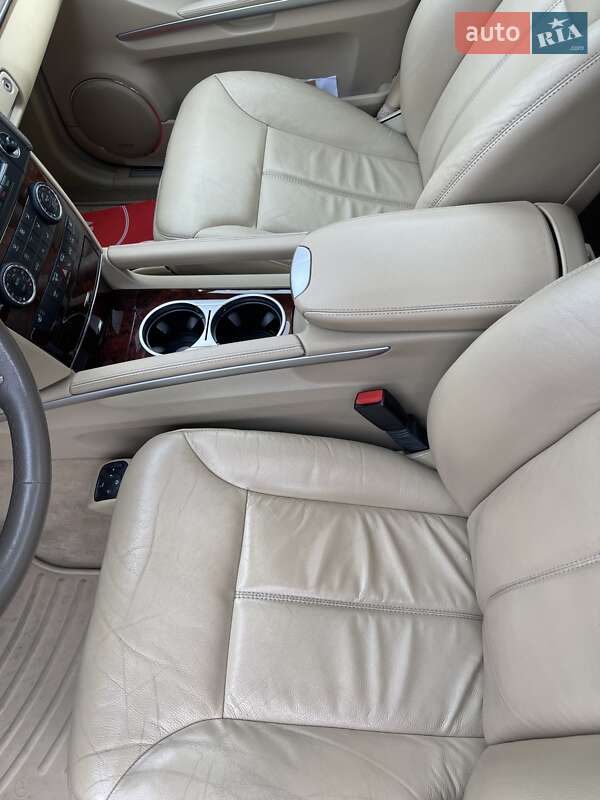 Позашляховик / Кросовер Mercedes-Benz GL-Class 2006 в Києві