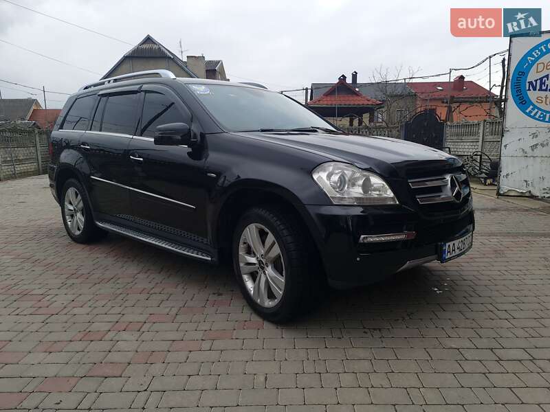 Mercedes-Benz GL-Class 2012