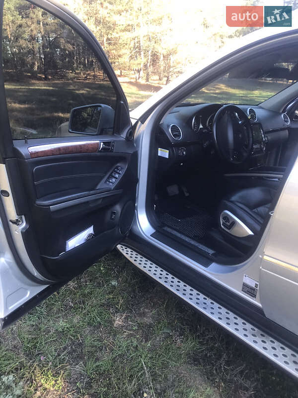 Внедорожник / Кроссовер Mercedes-Benz GL-Class 2008 в Одессе фото 9 Внедорожник / Кроссовер Mercedes-Benz GL-Class 2008 в Одессе