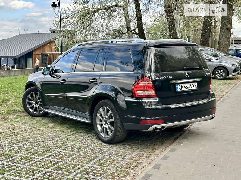 Позашляховик / Кросовер Mercedes-Benz GL-Class 2011 в Києві