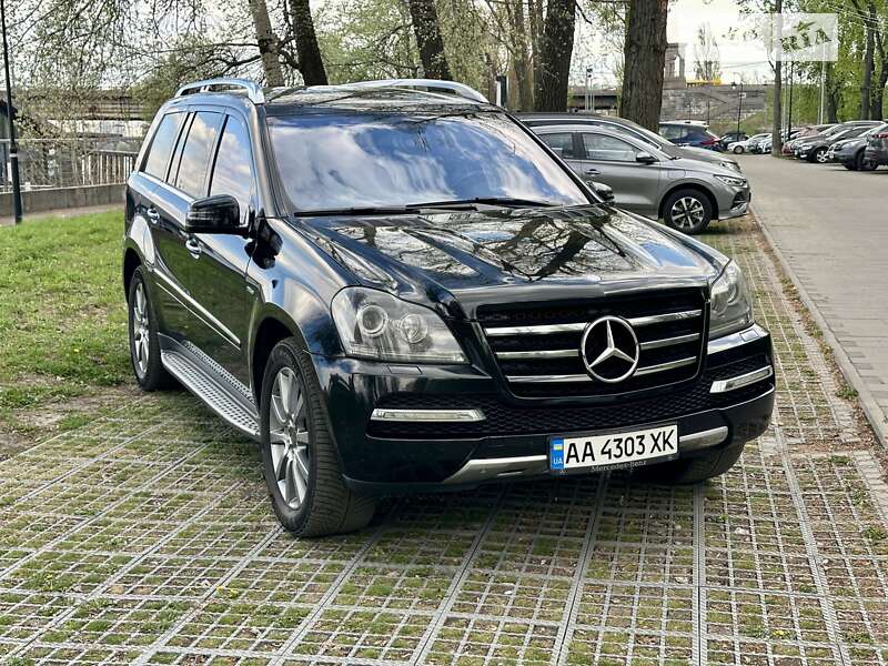 Позашляховик / Кросовер Mercedes-Benz GL-Class 2011 в Києві