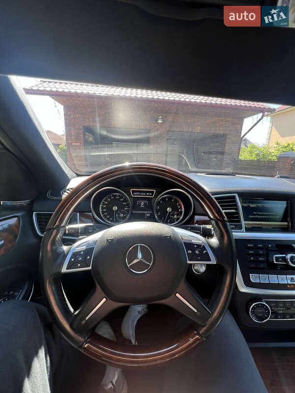 Позашляховик / Кросовер Mercedes-Benz GL-Class 2013 в Чернівцях