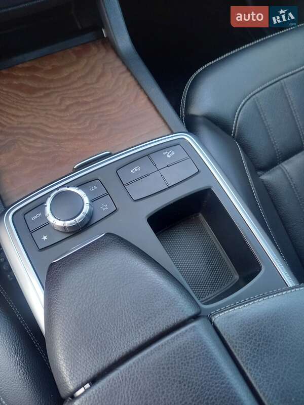 Внедорожник / Кроссовер Mercedes-Benz GL-Class 2013 в Дубно фото 14 Внедорожник / Кроссовер Mercedes-Benz GL-Class 2013 в Дубно