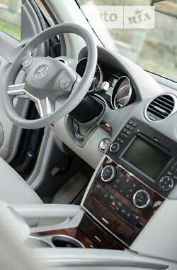 Внедорожник / Кроссовер Mercedes-Benz GL-Class 2010 в Самборе