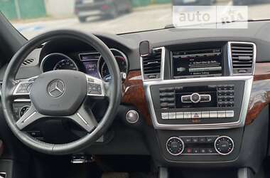 Позашляховик / Кросовер Mercedes-Benz GL-Class 2014 в Києві