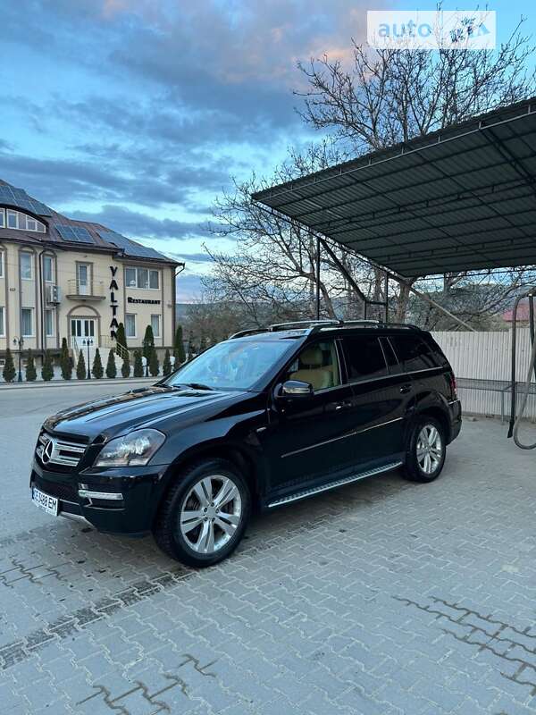 Внедорожник / Кроссовер Mercedes-Benz GL-Class 2012 в Черновцах