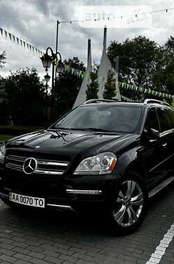 Mercedes-Benz GL-Class 2011