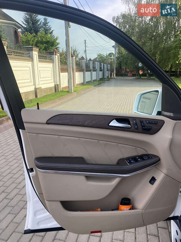 Внедорожник / Кроссовер Mercedes-Benz GL-Class 2014 в Ровно фото 18 Внедорожник / Кроссовер Mercedes-Benz GL-Class 2014 в Ровно