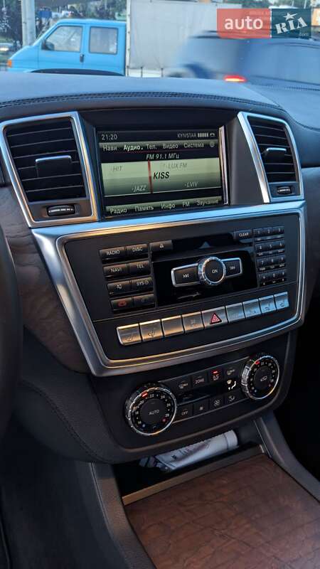 Позашляховик / Кросовер Mercedes-Benz GL-Class 2013 в Дунаївцях