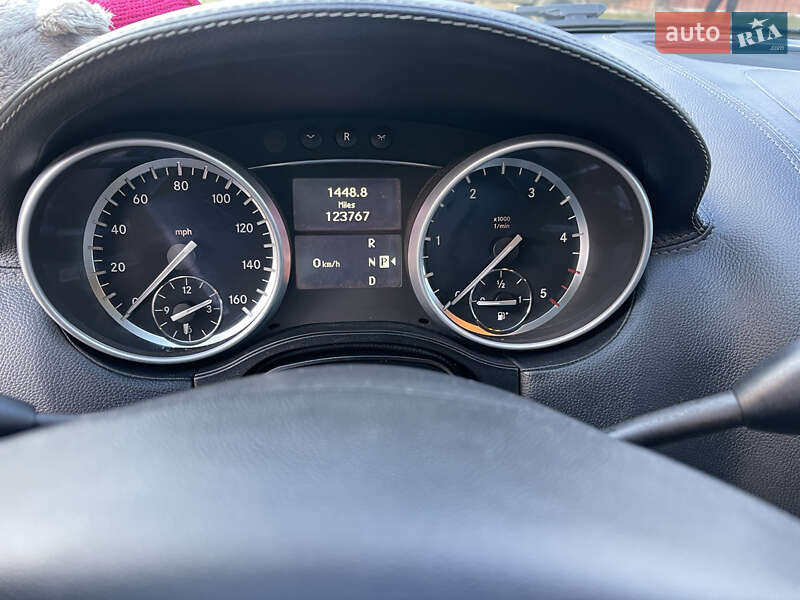 Внедорожник / Кроссовер Mercedes-Benz GL-Class 2010 в Путиле