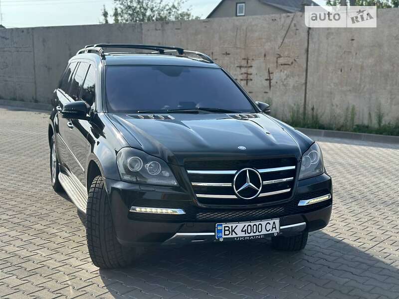 Позашляховик / Кросовер Mercedes-Benz GL-Class 2007 в Сарнах