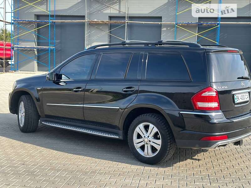 Позашляховик / Кросовер Mercedes-Benz GL-Class 2007 в Сарнах