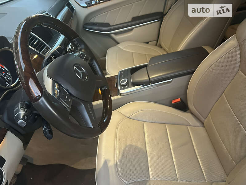 Позашляховик / Кросовер Mercedes-Benz GL-Class 2013 в Києві фото 21 Позашляховик / Кросовер Mercedes-Benz GL-Class 2013 в Києві
