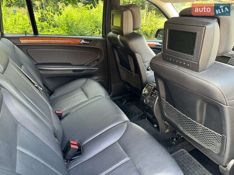 Позашляховик / Кросовер Mercedes-Benz GL-Class 2008 в Умані