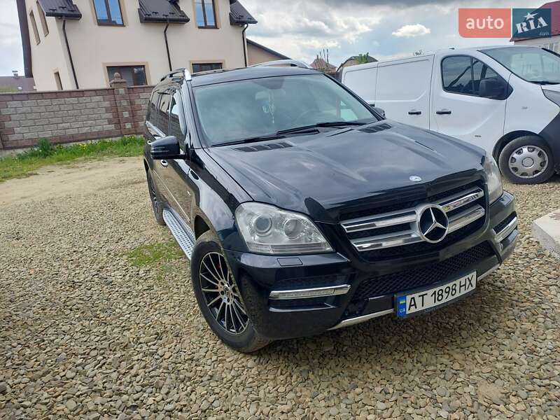 Mercedes-Benz GL-Class 2010
