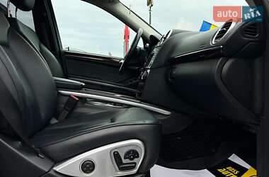 Позашляховик / Кросовер Mercedes-Benz GL-Class 2010 в 