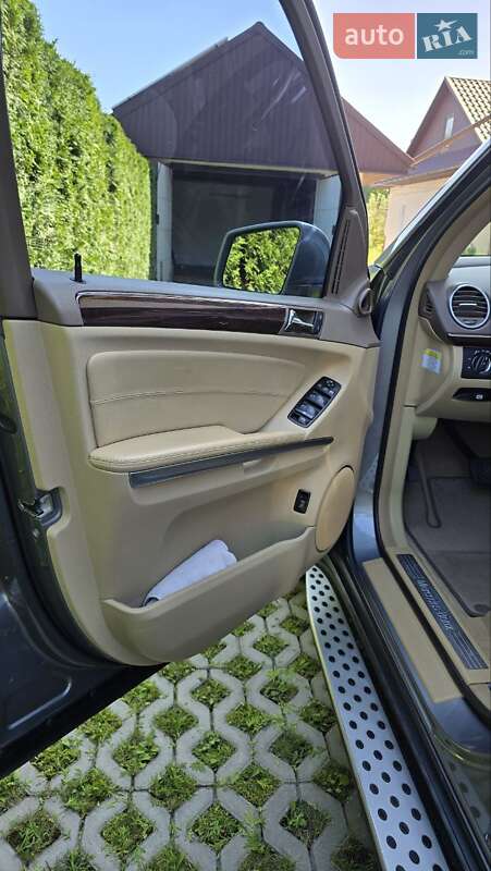 Внедорожник / Кроссовер Mercedes-Benz GL-Class 2012 в Снятине