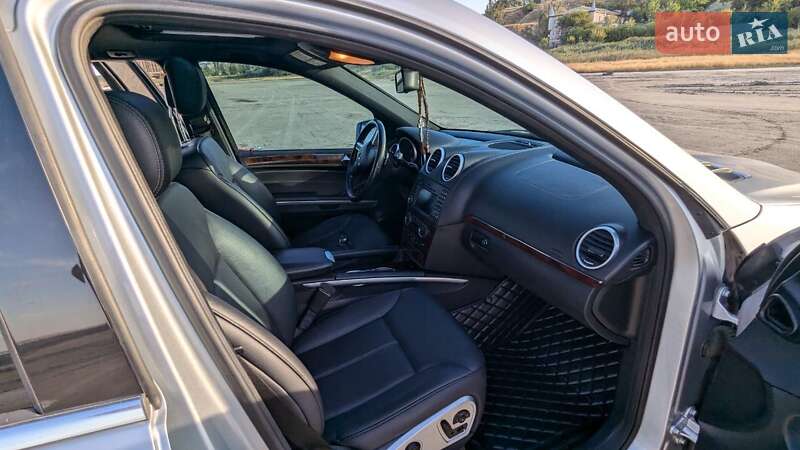 Внедорожник / Кроссовер Mercedes-Benz GL-Class 2011 в Одессе