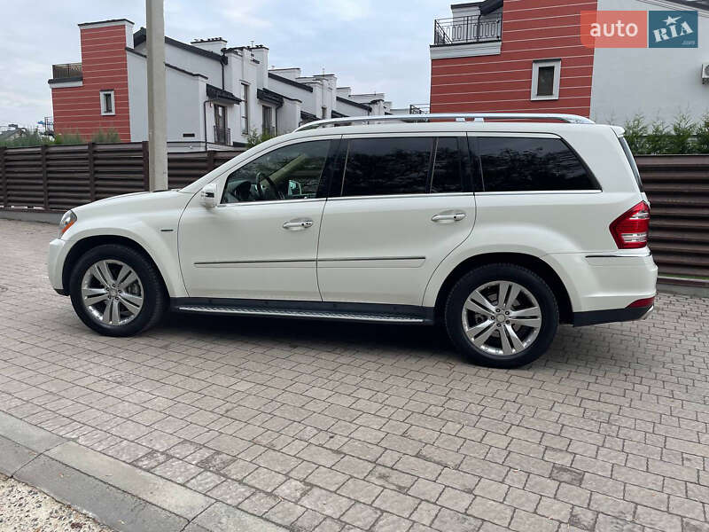 Внедорожник / Кроссовер Mercedes-Benz GL-Class 2012 в 