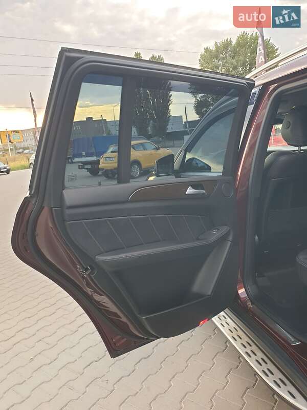 Позашляховик / Кросовер Mercedes-Benz GL-Class 2014 в Києві