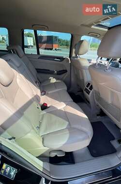 Позашляховик / Кросовер Mercedes-Benz GL-Class 2015 в 