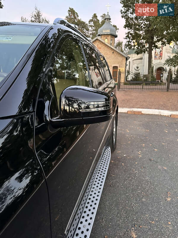 Внедорожник / Кроссовер Mercedes-Benz GL-Class 2012 в Киеве