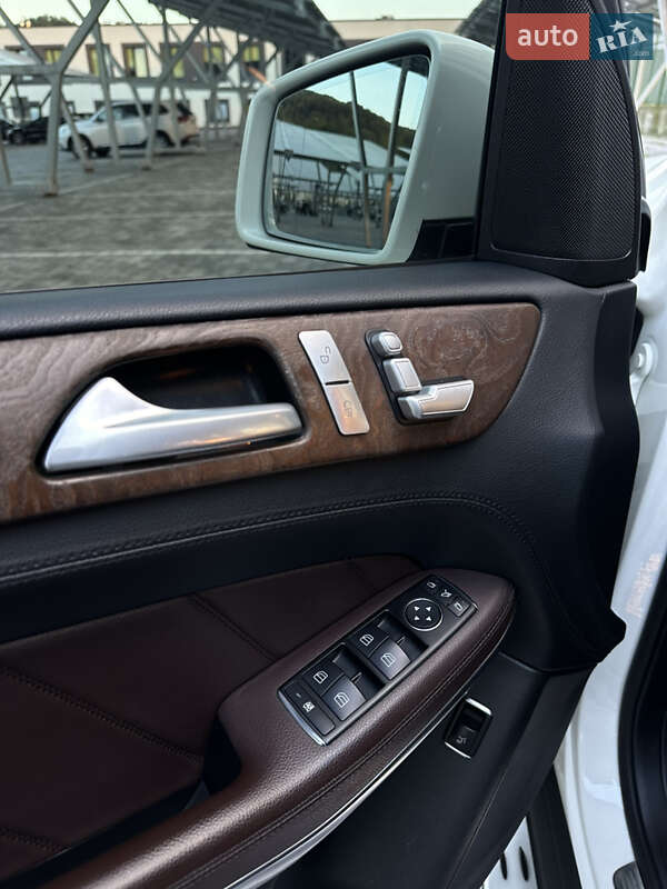 Внедорожник / Кроссовер Mercedes-Benz GL-Class 2013 в Львове фото 12 Внедорожник / Кроссовер Mercedes-Benz GL-Class 2013 в Львове