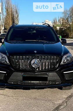 Позашляховик / Кросовер Mercedes-Benz GL-Class 2015 в Києві