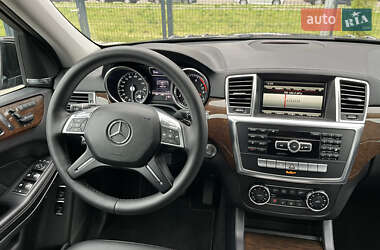 Внедорожник / Кроссовер Mercedes-Benz GL-Class 2012 в 