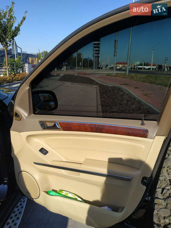 Позашляховик / Кросовер Mercedes-Benz GL-Class 2008 в Луцьку