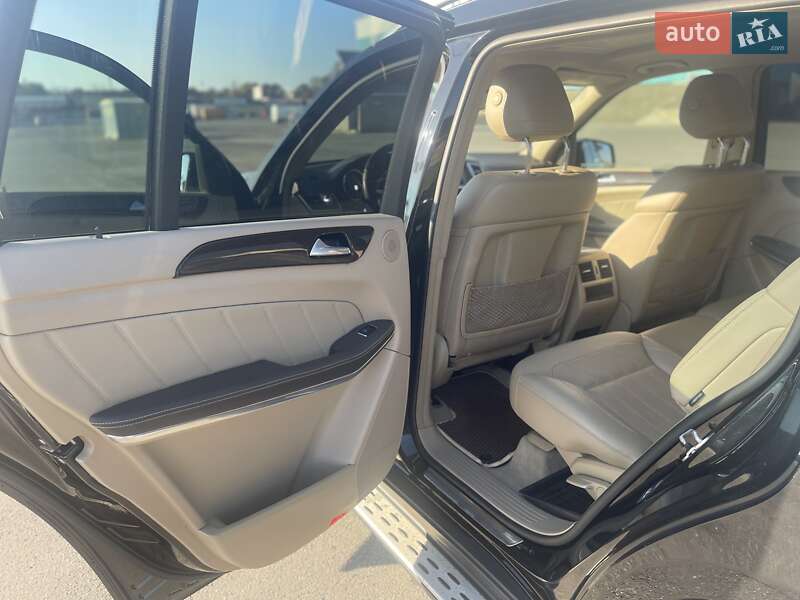 Позашляховик / Кросовер Mercedes-Benz GL-Class 2014 в Києві