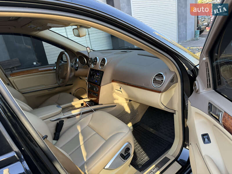 Внедорожник / Кроссовер Mercedes-Benz GL-Class 2008 в Киеве фото 18 Внедорожник / Кроссовер Mercedes-Benz GL-Class 2008 в Киеве