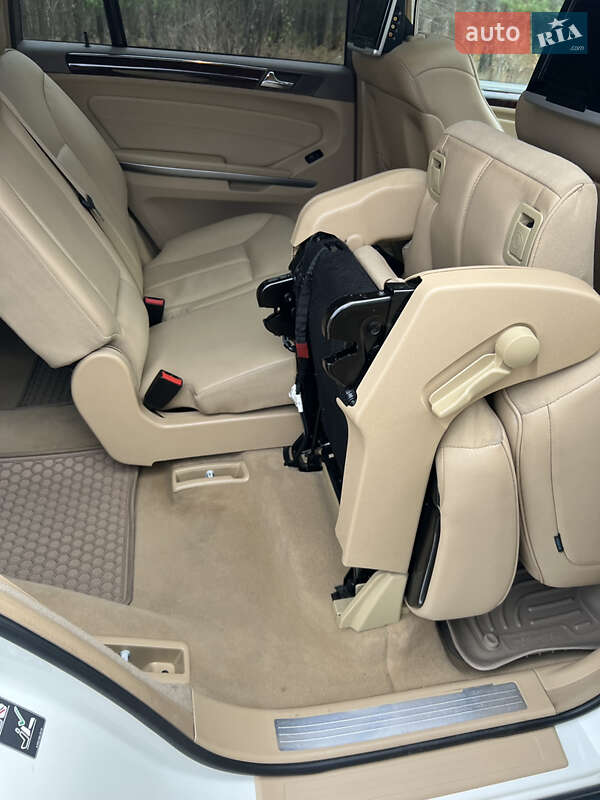 Позашляховик / Кросовер Mercedes-Benz GL-Class 2011 в Рівному