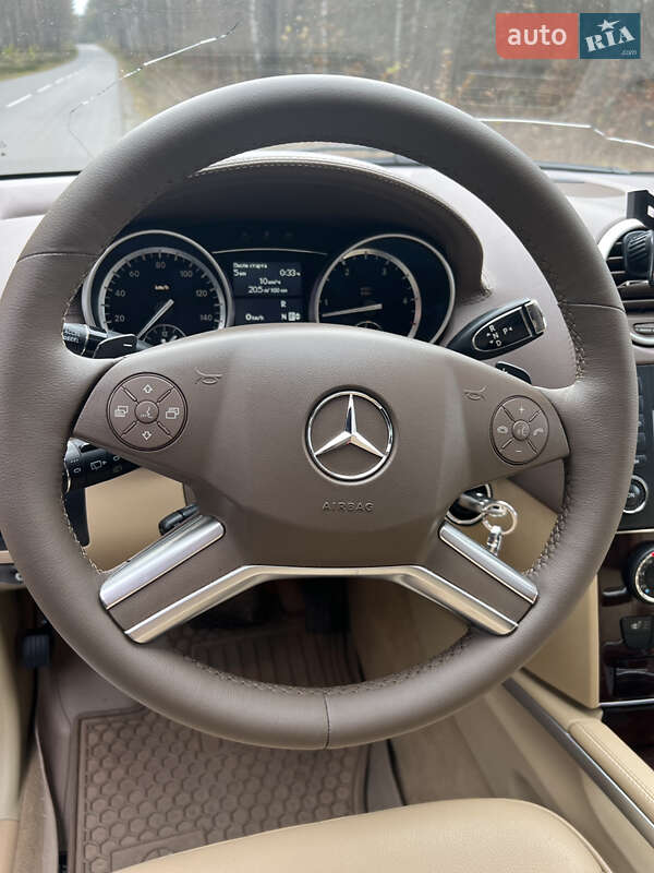 Позашляховик / Кросовер Mercedes-Benz GL-Class 2011 в Рівному