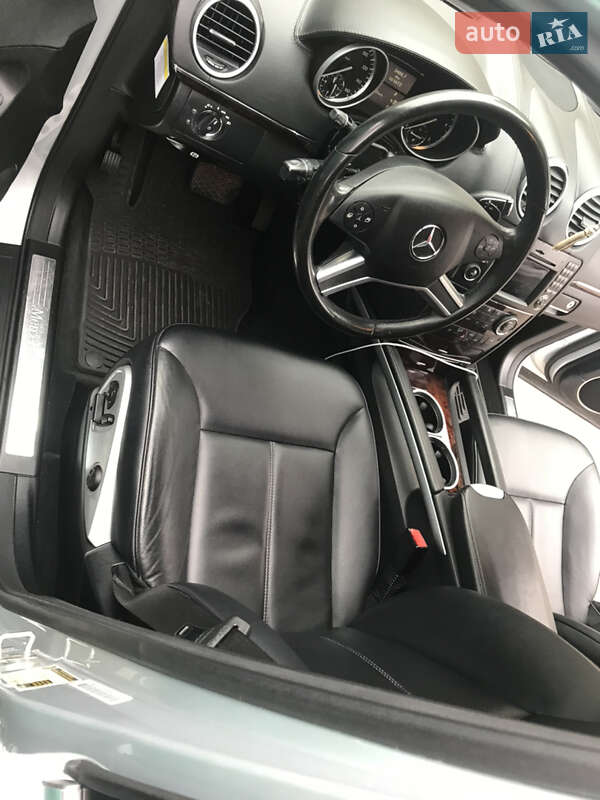 Внедорожник / Кроссовер Mercedes-Benz GL-Class 2010 в Ровно