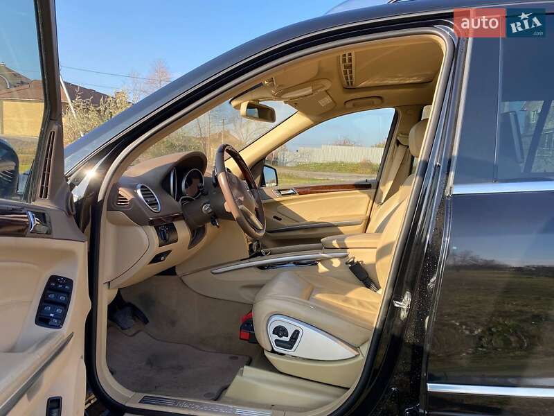 Позашляховик / Кросовер Mercedes-Benz GL-Class 2011 в Дніпрі