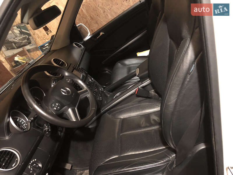 Внедорожник / Кроссовер Mercedes-Benz GL-Class 2009 в Киеве