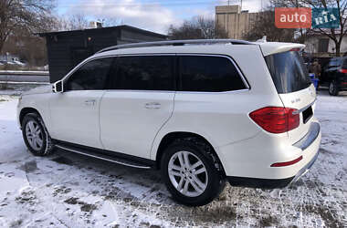 Позашляховик / Кросовер Mercedes-Benz GL-Class 2014 в 