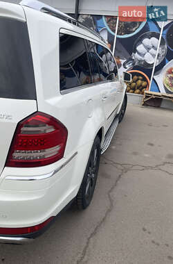 Позашляховик / Кросовер Mercedes-Benz GL-Class 2011 в 
