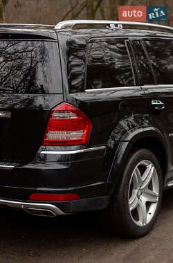 Внедорожник / Кроссовер Mercedes-Benz GL-Class 2010 в 