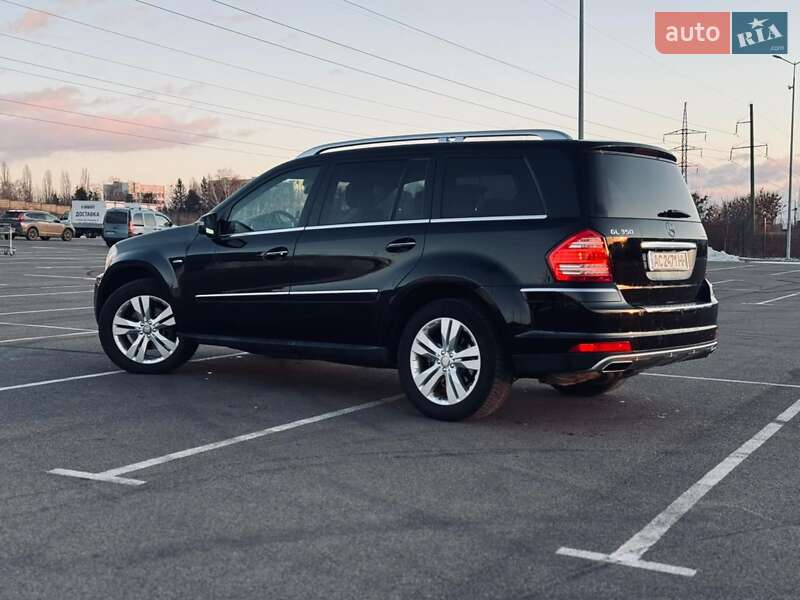 Позашляховик / Кросовер Mercedes-Benz GL-Class 2012 в Дубні