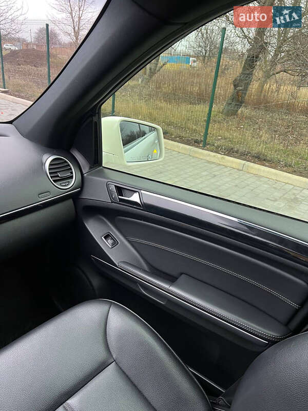 Внедорожник / Кроссовер Mercedes-Benz GL-Class 2011 в Полтаве