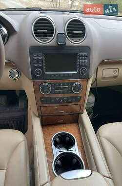 Внедорожник / Кроссовер Mercedes-Benz GL-Class 2007 в Киеве