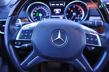 Позашляховик / Кросовер Mercedes-Benz GL-Class 2013 в 