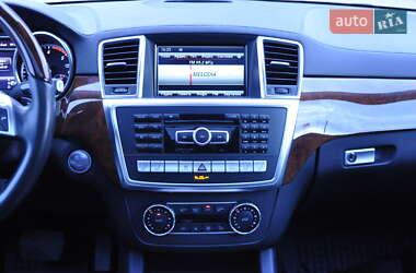 Позашляховик / Кросовер Mercedes-Benz GL-Class 2013 в 