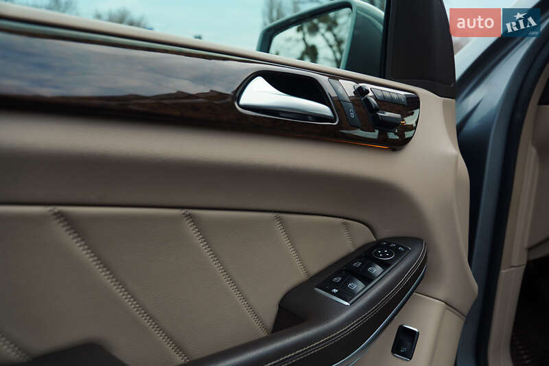 Внедорожник / Кроссовер Mercedes-Benz GL-Class 2014 в Каменец-Подольском