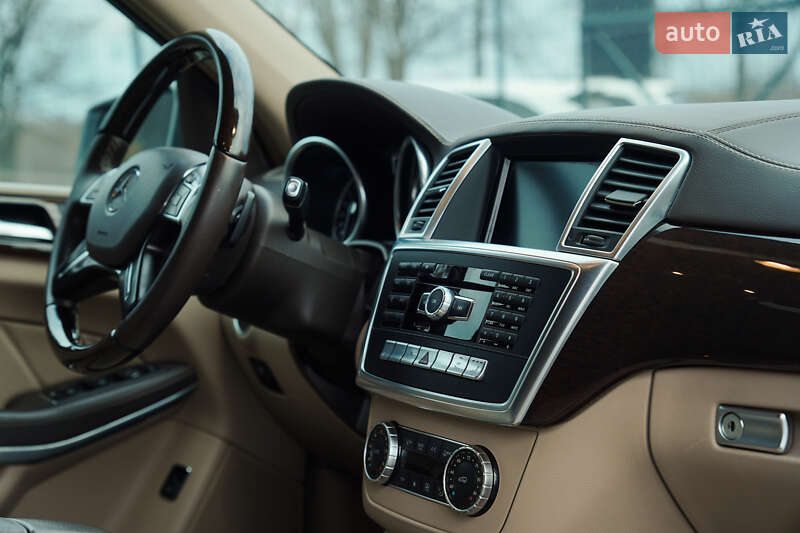 Внедорожник / Кроссовер Mercedes-Benz GL-Class 2014 в Каменец-Подольском