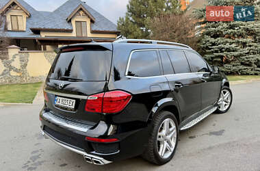 Позашляховик / Кросовер Mercedes-Benz GL-Class 2013 в Києві