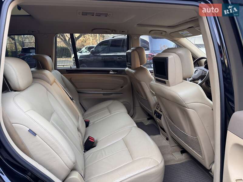 Внедорожник / Кроссовер Mercedes-Benz GL-Class 2007 в Одессе фото 13 Внедорожник / Кроссовер Mercedes-Benz GL-Class 2007 в Одессе