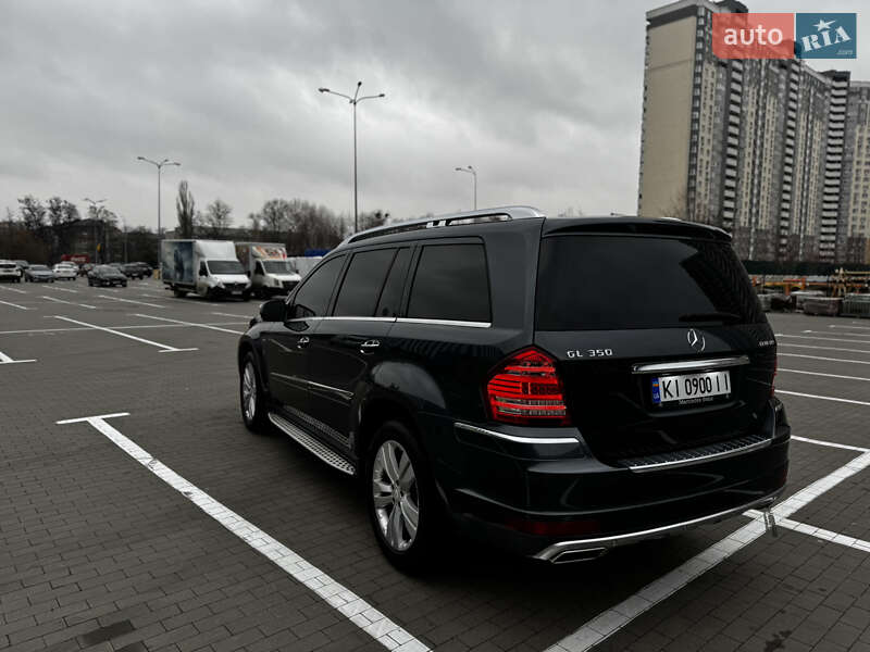 Позашляховик / Кросовер Mercedes-Benz GL-Class 2010 в Києві
